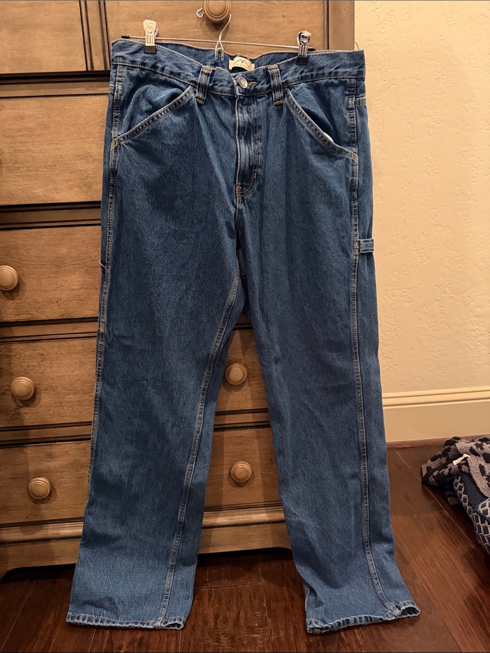 Relaxed Fit Men's Denim Carpenter Jeans in Blue